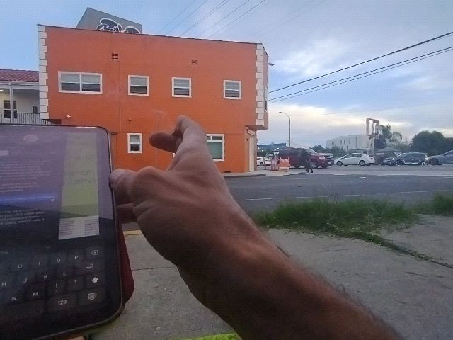 Looki L1 photo